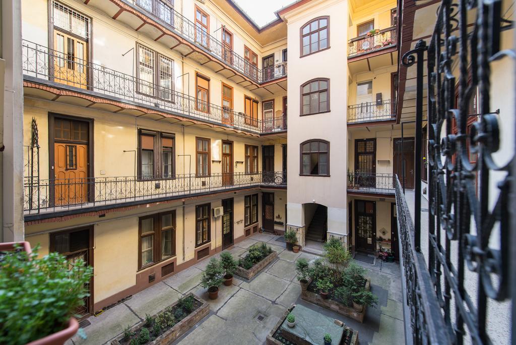 Oasis Apartments - Budapest City Park Экстерьер фото